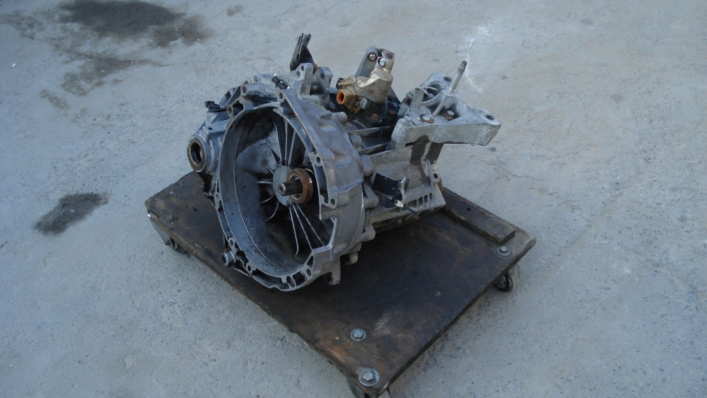 фото №1, Коробка передач передач 3c1r7002ad ford transit 2.0tdci