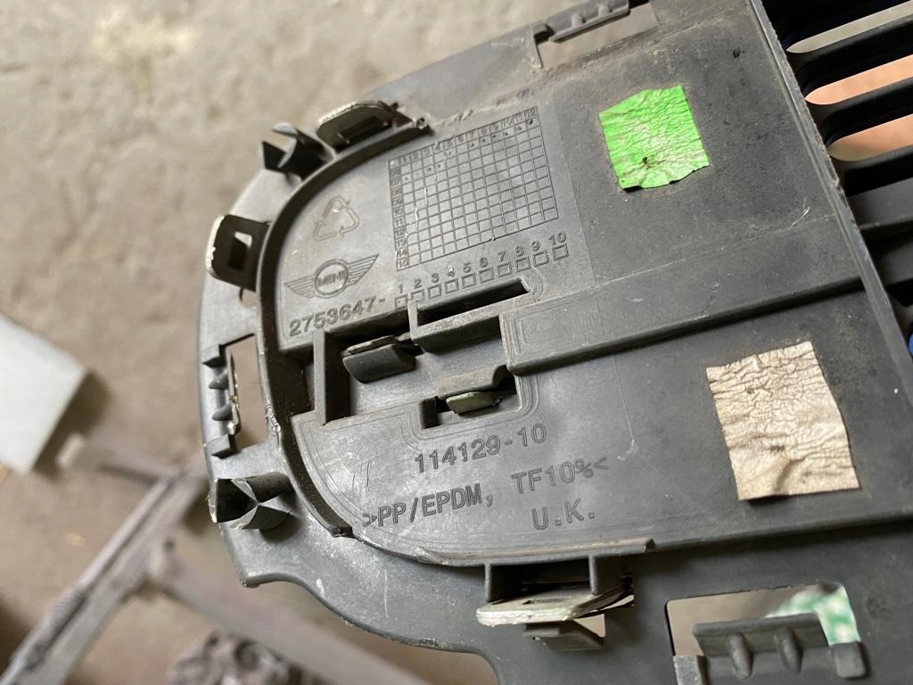 фото №6, Mini cooper r55 r56 r57 решётка радиатора решётка бампера