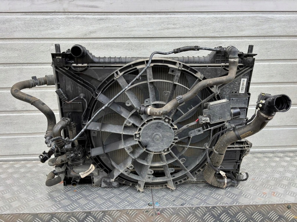 фото №9, Jaguar xe pas перед балка радиатор 2.0d ideał kompletny 2018r.