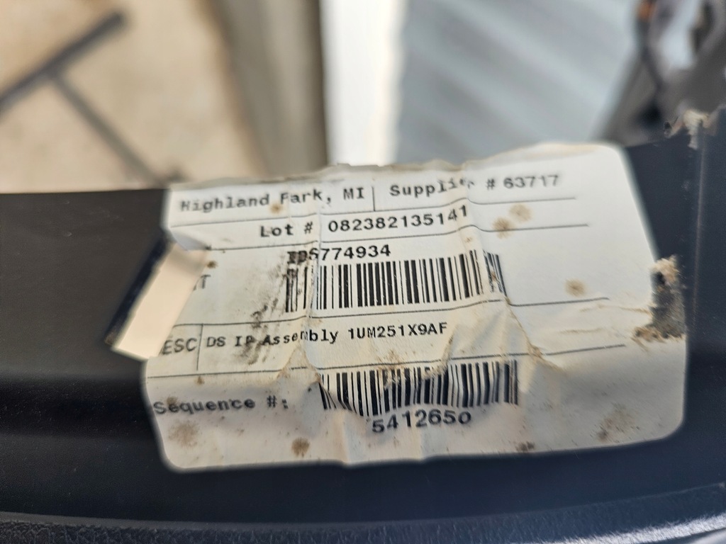 фото №16, Dodge ram 1500 09- приборная панель приборная подушка usa