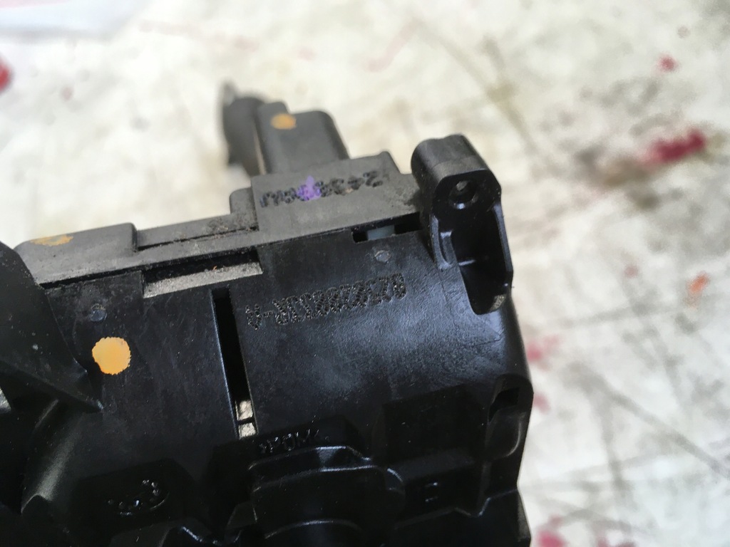 фото №9, Замок правий лівий задня scenic iii europa