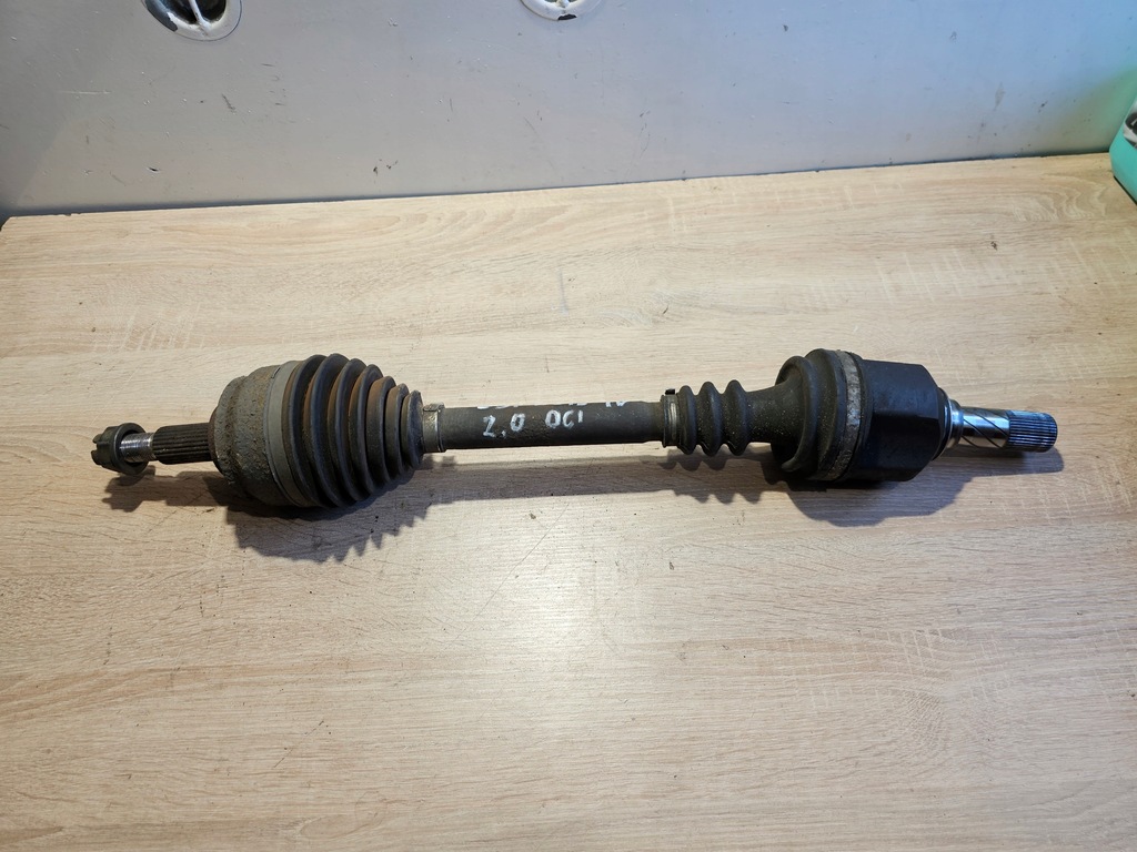 фото №1, Приводной вал левая короткий espace 4 iv 2,0 dci нет strzela
