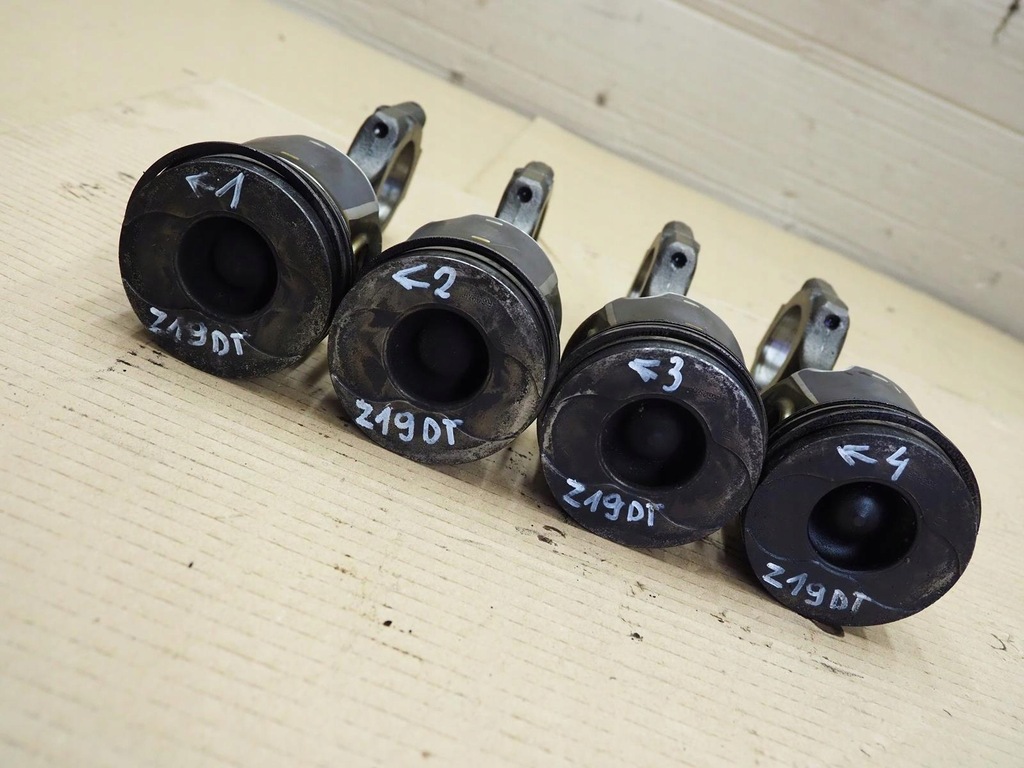 фото №14, Поршень поршни 1.9 z19dt opel zafira b astra h vectra