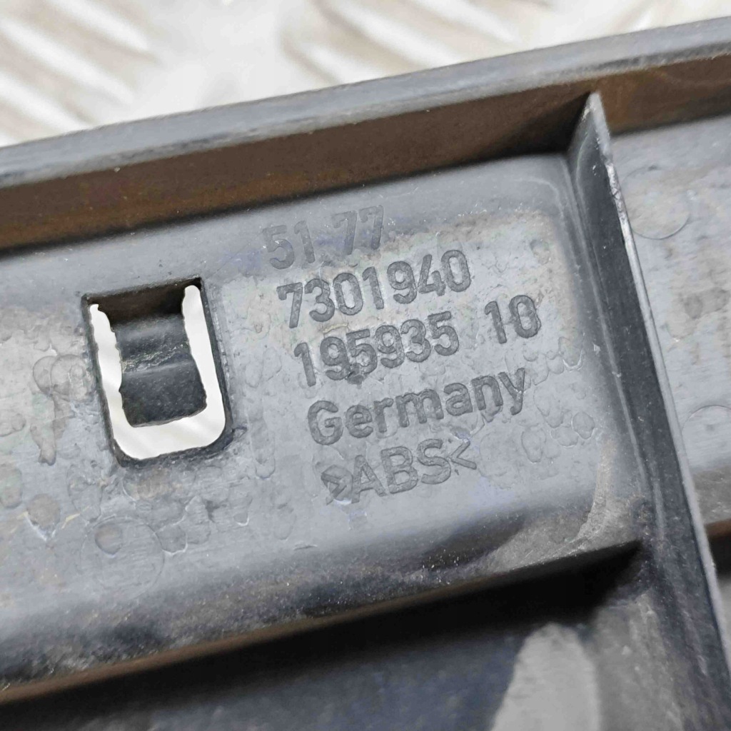 фото №7, Кронштейн поріг bmw 2 active tourer f45 7301940 27030537 1.5l 165kw 2019