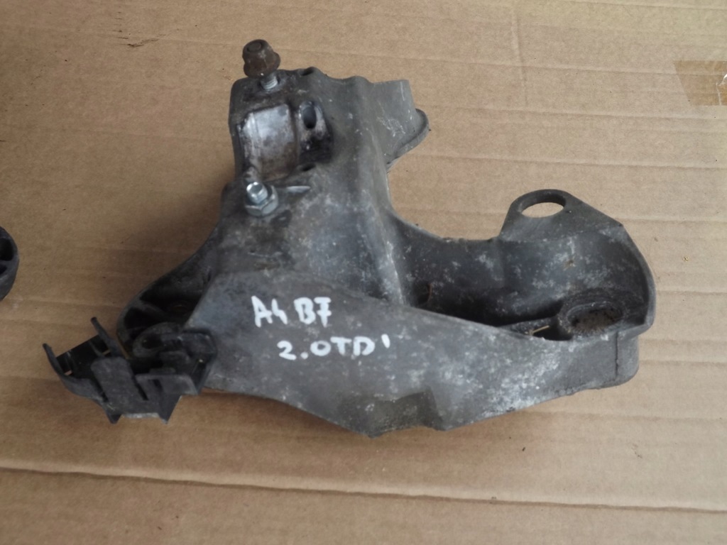 фото №5, Audi a4 b7 1.9 2.0 tdi кронштейн права кронштейн кронштейн двигуна 8e0199352n