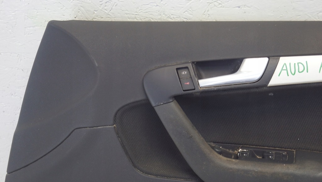 фото №4, Обшивка правый перед audi a3 8p 5d sportback