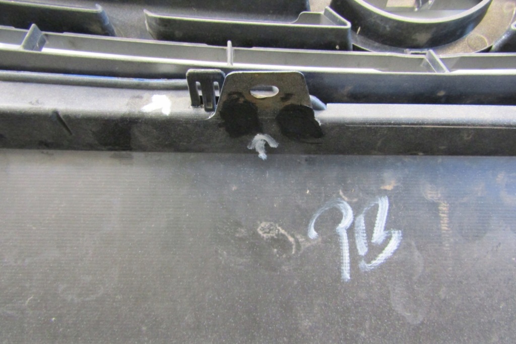 Бампер перед передний nissan navara 4 iv 14- Оригинал