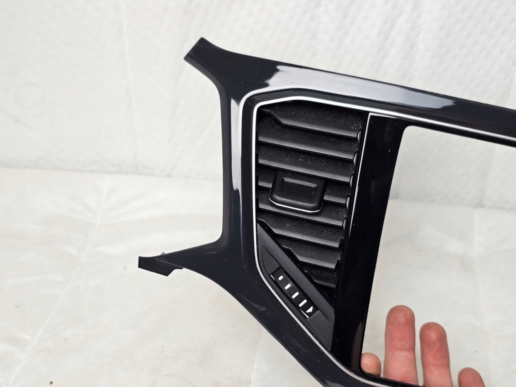 фото №8, Dekor молдинг защита консоли впуск решётка обдув vw t-roc troc 2ga858416c