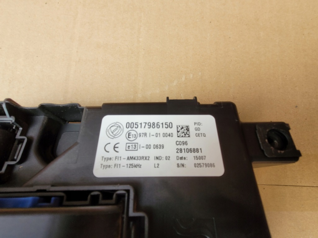 фото №3, Коробка модуль bsi fiat grande punto 00517986150