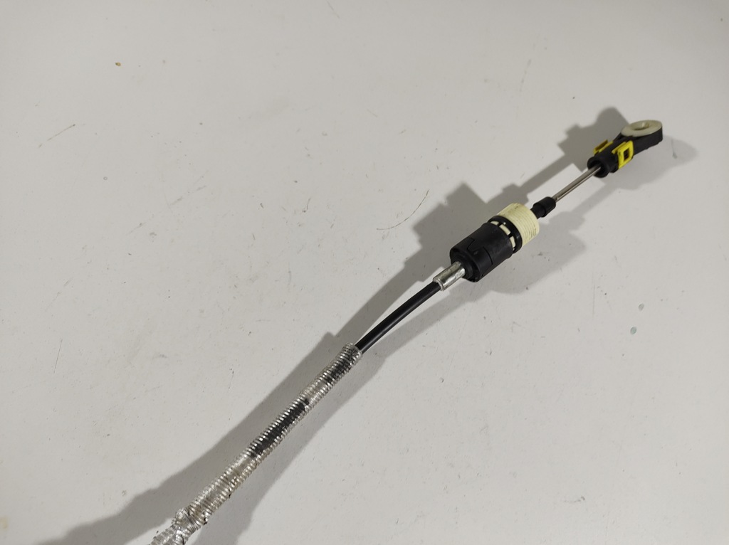 фото №10, Volvo v40 1.6d 12r- трос переключения передач автоматическая коробка передач