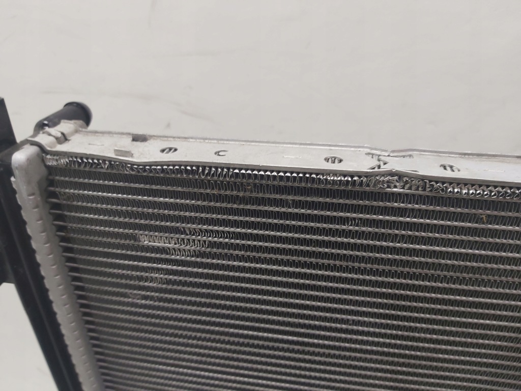 Радиатор воды mercedes gle a167 a1675000700 оригинал с Разборки