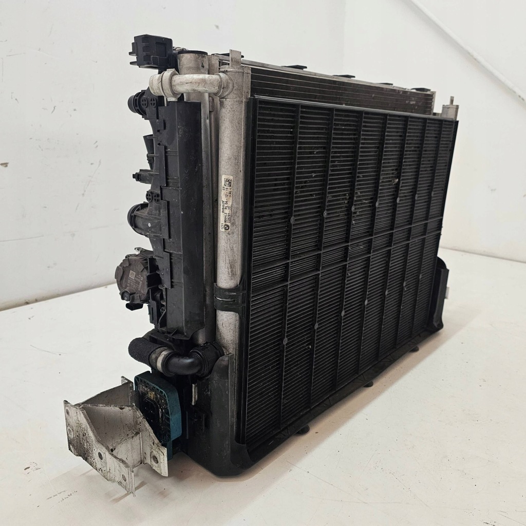 Купити Бачок комплект радіатор bmw 8 g14 g15 g16 m850ix 7742469