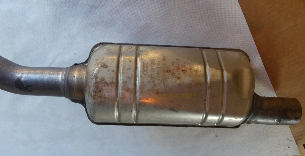 фото №4, Audi оригинальный номер 4g0131703af