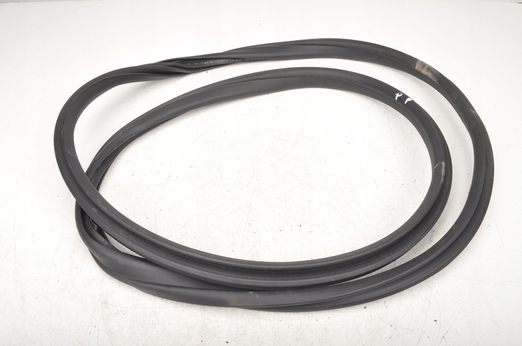 фото №1, Bmw 2 f44 gran coupe прокладка дверь правый перед