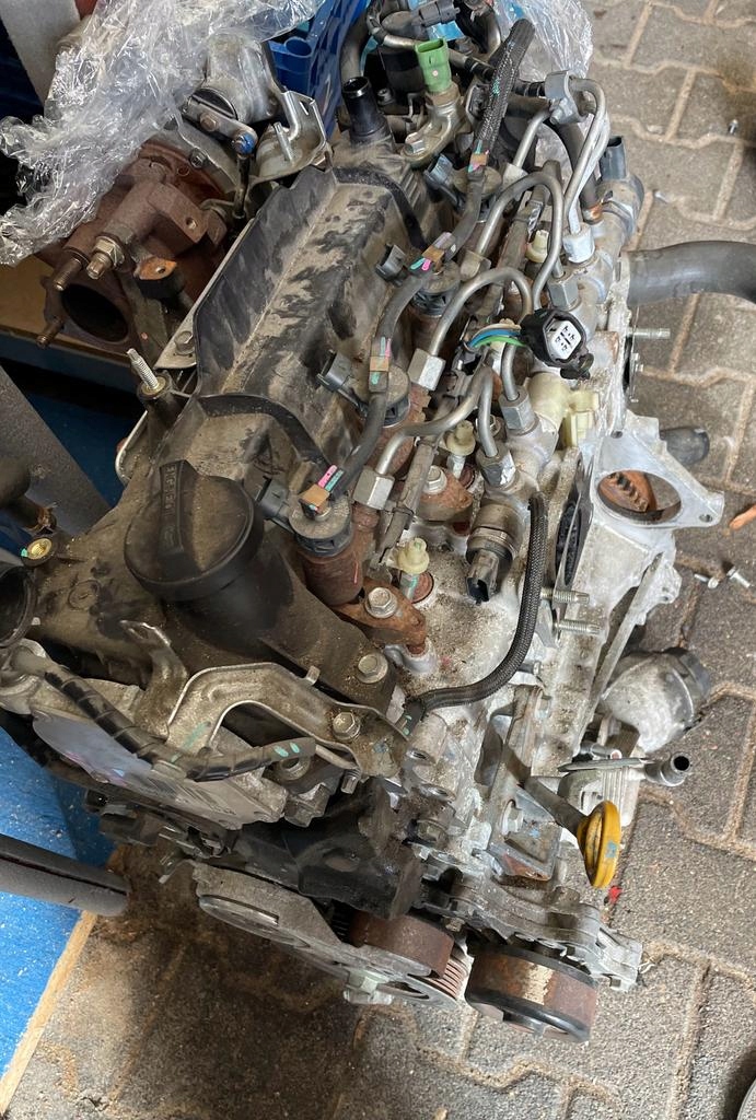 фото №1, Toyota yaris iii d4d 89tyś блок двигуна двигуна