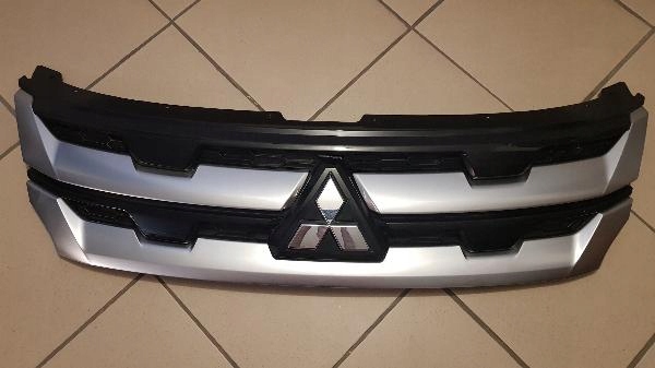 фото №1, Решётка радиатора решётка радиатора mitsubishi outlander sport