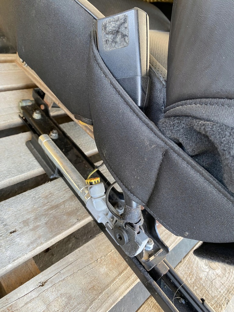 фото №11, Lancia thema приборная панель консоль подушка безопасности ремни оригинал