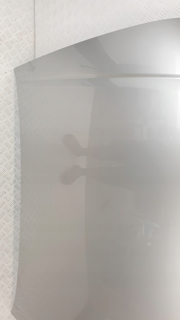 фото №8, Audi a4 b7 cabrio капот кришка двигуна