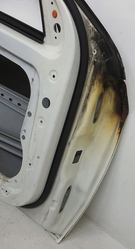 фото №8, Дверь левый перед передние 650 mercedes w176