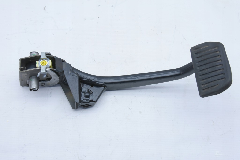 фото №1, Volvo v90 ii педаль тормоза автоматическая коробка передач патрон пиротехнический