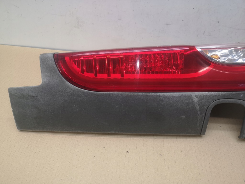 фото №11, Лампа лівий задня opel vivaro a renault trafic ii lift 2006-2014