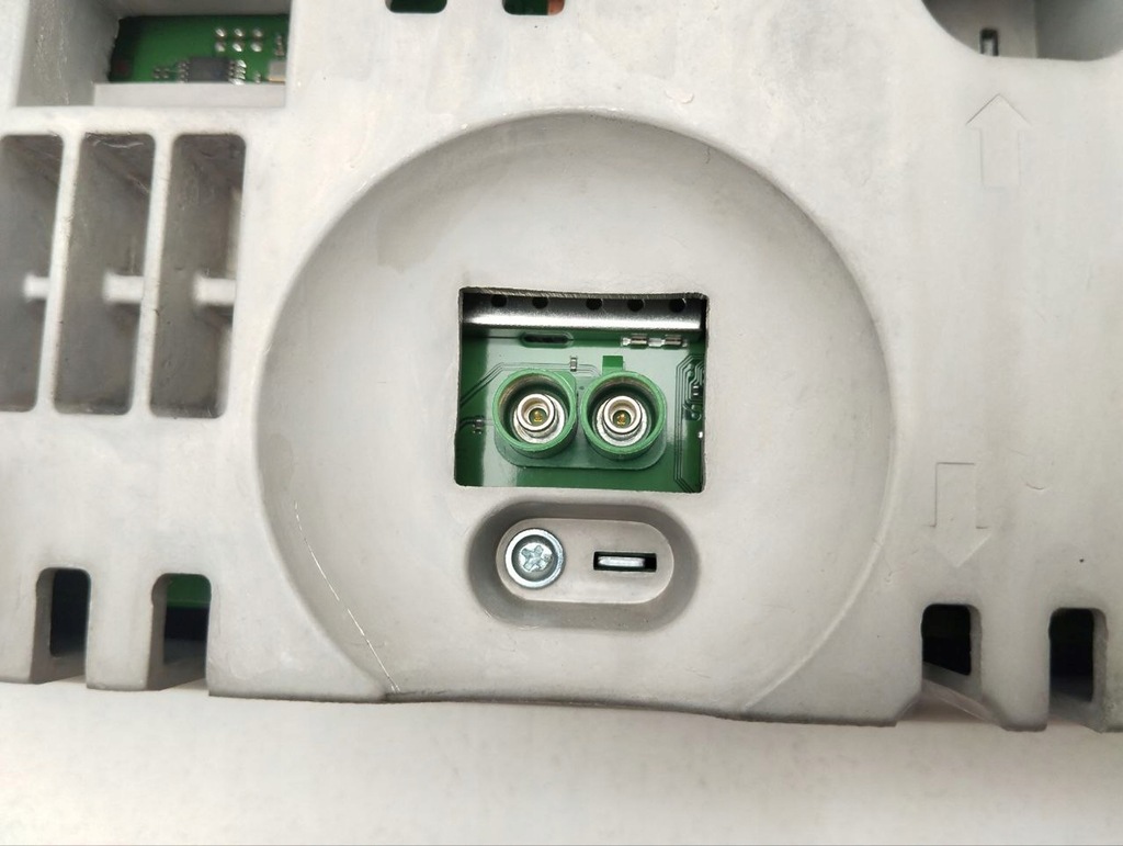 фото №6, Mercedes-benz eqb 2023 панелі керування, перемикачі