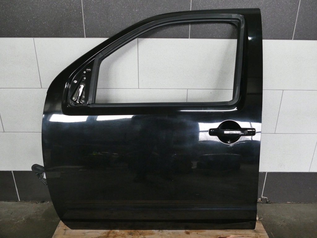 фото №1, Nissan pathfinder r51 lift дверь левый перед gn0