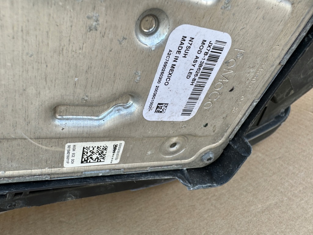 Фара ford kuga mk3 ксенон full led правый  перед Киев