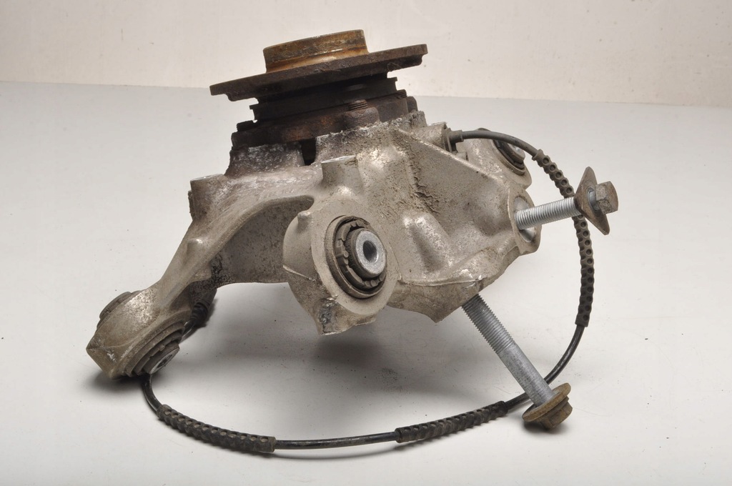 фото №8, Bmw i3 i01 поворотный кулак левый задняя 6852163 189159-10