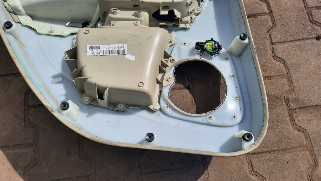 фото №9, Обивка дверь правый задняя volvo s60 ii v60 8635883