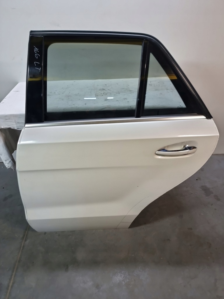 фото №1, Mercedes w166 ml дверь левая задняя