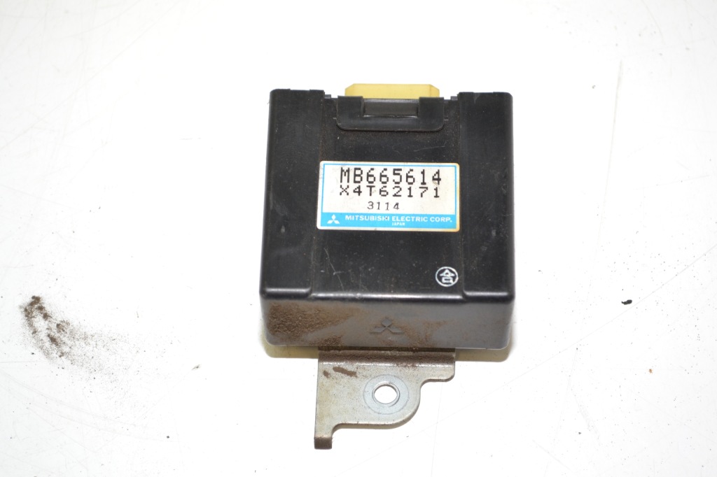 Купить Бортовой компьютер модуль блок управления mitsubishi pajero 2 3.0 v6 mb665614