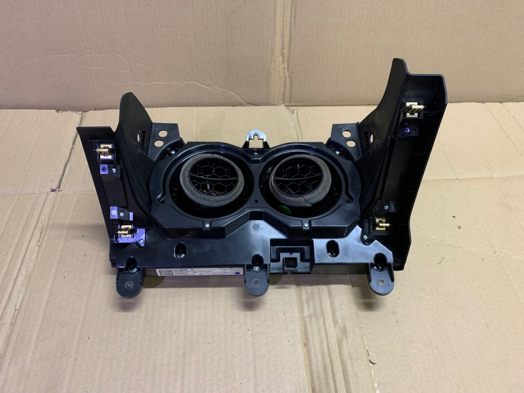 фото №3, Воздуховод панель кондиционера chevrolet camaro ss 6.2