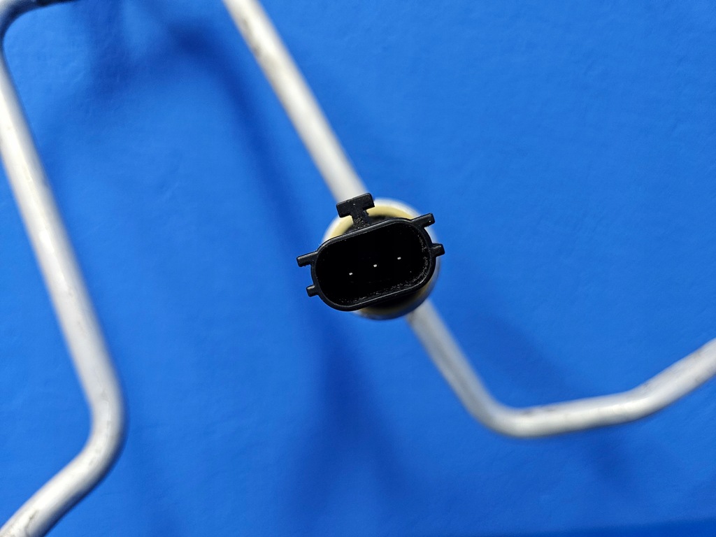 фото №5, Шланг кондиционера mitsubishi i-miev peugeot ion citroen c-zero трубка