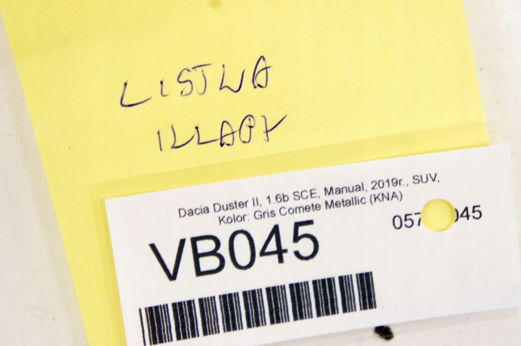 Vb045 dacia duster 2 молдинг накладка кришки багажника Недорого