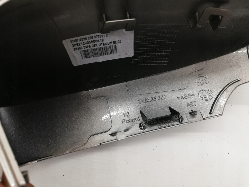 фото №10, Корпус зеркало правая накладка fabia rapid a1x