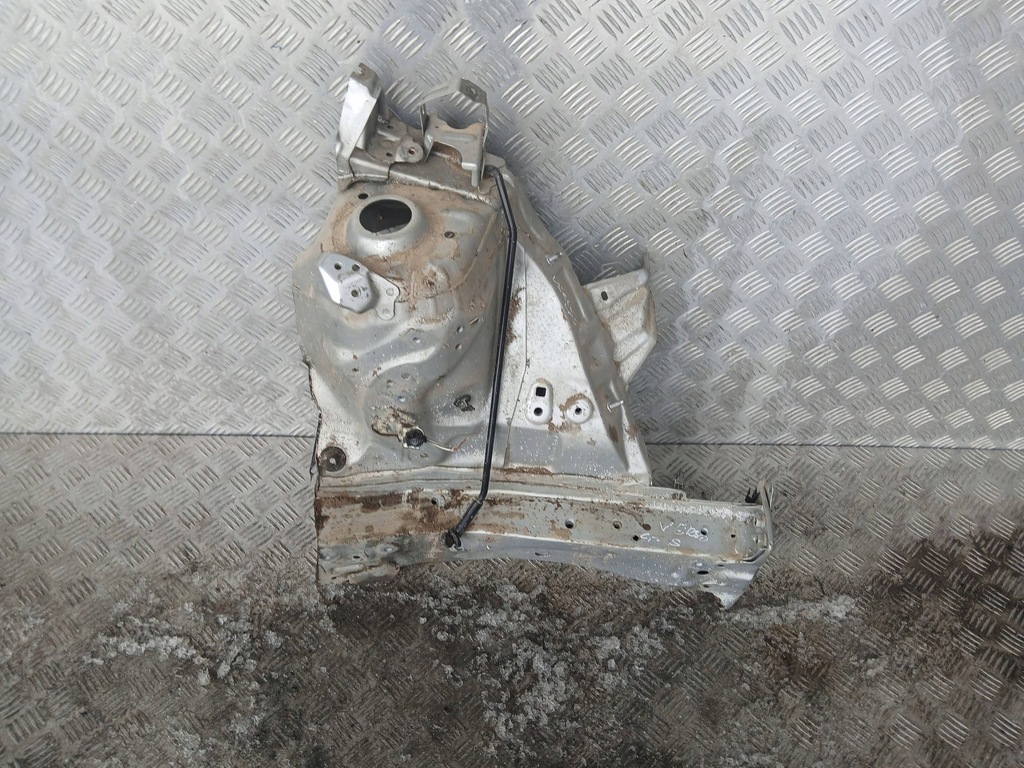 фото №1, Toyota verso-s лонжерон левая передняя левый перед 10-15 r