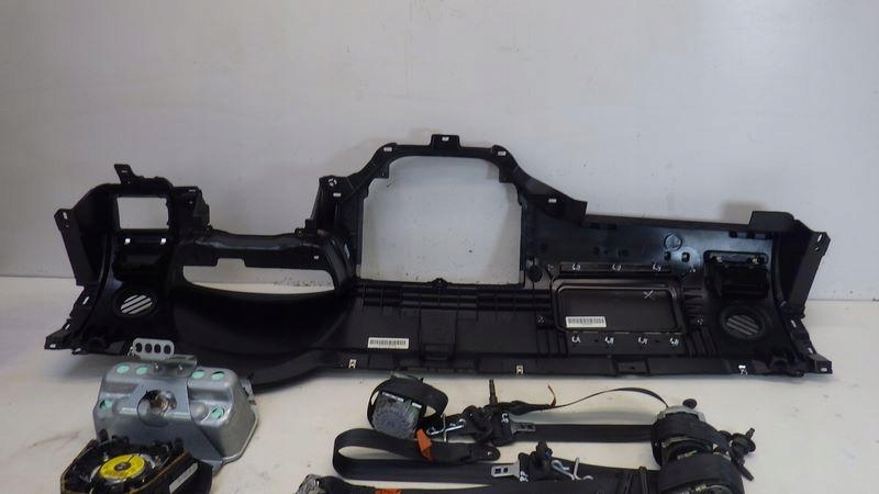 фото №9, Приборная панель консоль подушки безопасности водителя пассажира ремни ford c-max mk1 lift 1