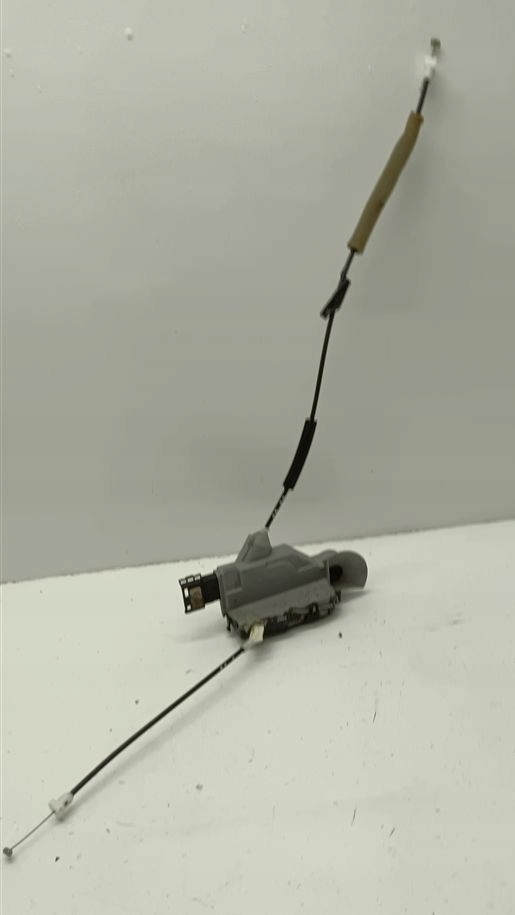 фото №1, Замок двері лівий перед 6pin citroen c5 iii x7 europa 006184