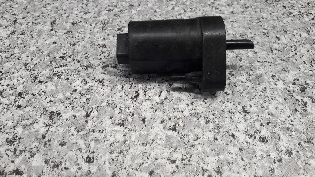 фото №1, Помпа омивача renault 21