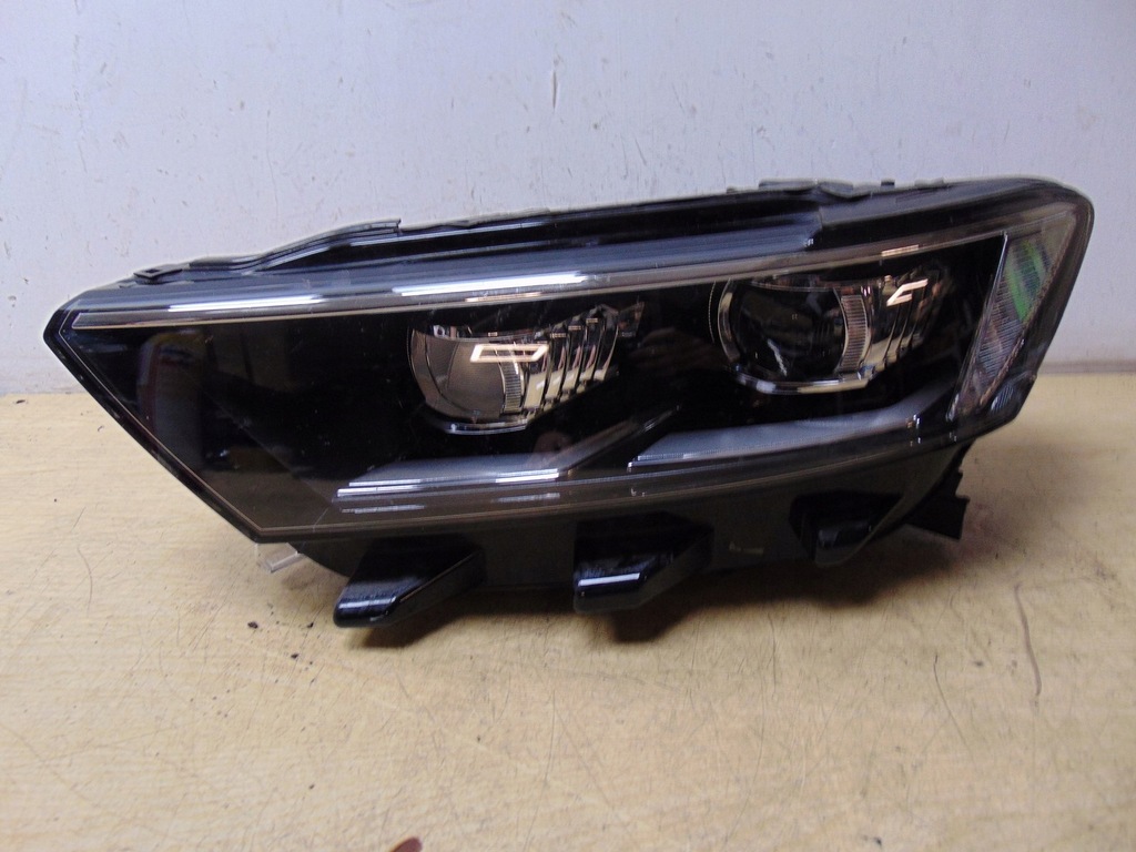 фото №1, Лампа ліва перед vw t-roc 2ga941035p europa