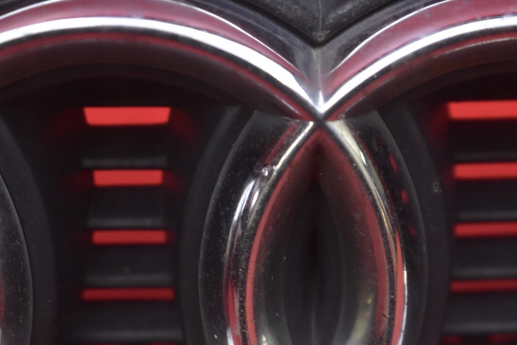 фото №5, Решітка радіатора решітка радіатора czarna 4b0853651a audi a6 c5 97-01