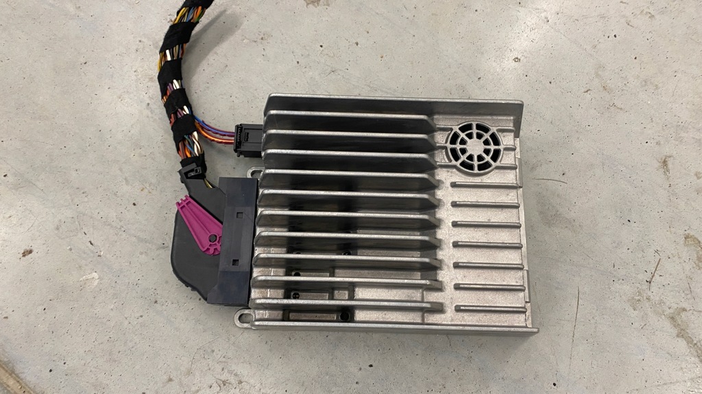 фото №1, Підсилювач harman mercedes w212 w218 2128700194