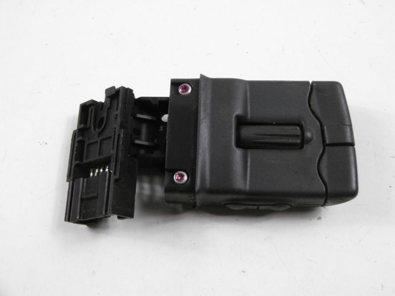 фото №2, Renault megane ii вимикач перемикач радіо 8200103769