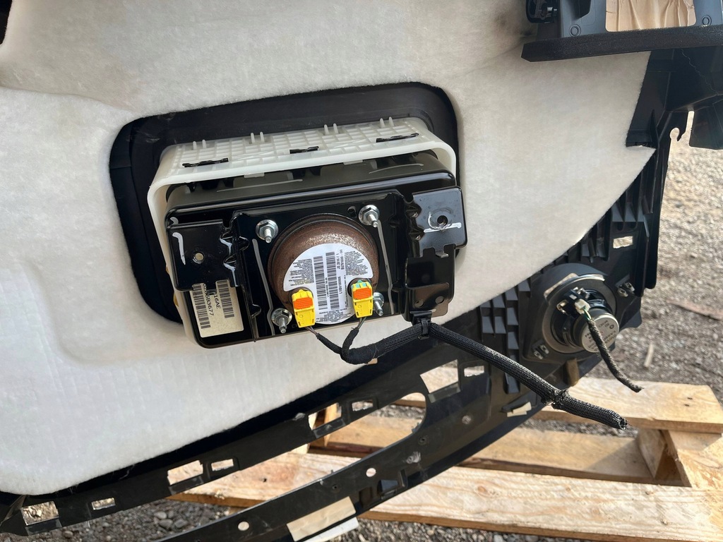 фото №7, Панель приладів розподільник консоль подушка безпеки подушка повітряна dodge challenger 2015+