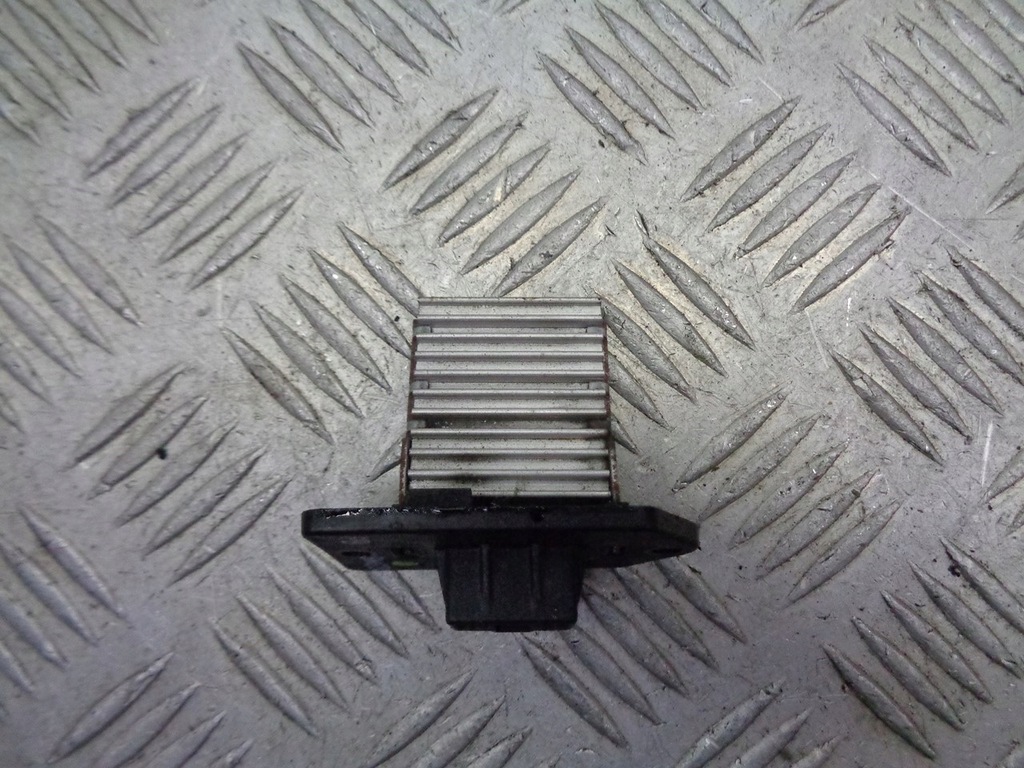 фото №1, Резистор резистор вентилятор hyundai i20