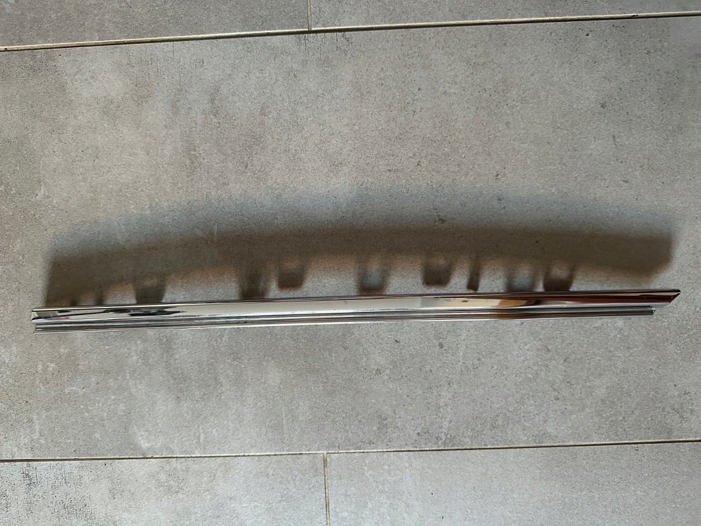 Купить Молдинг хром решетка 760853767a vw touareg