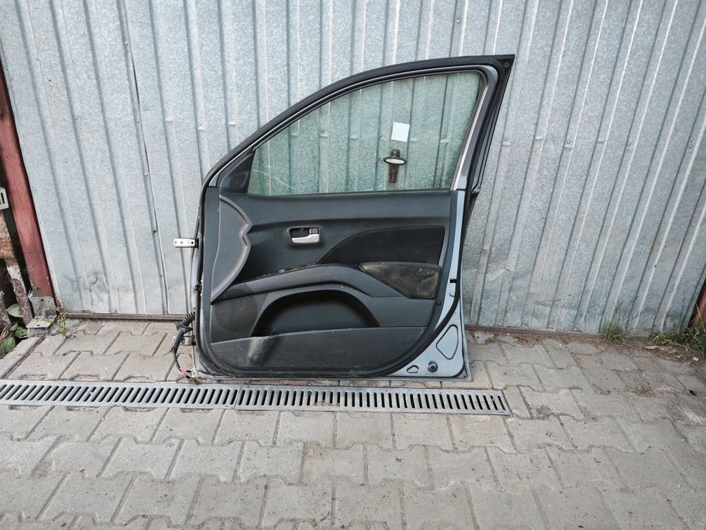 фото №5, Peugeot 4007 дверь правый перед