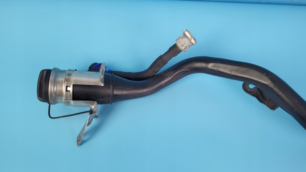 фото №5, Bmw 3’ g21 19r шланг труба заливна горловина пального 7449051