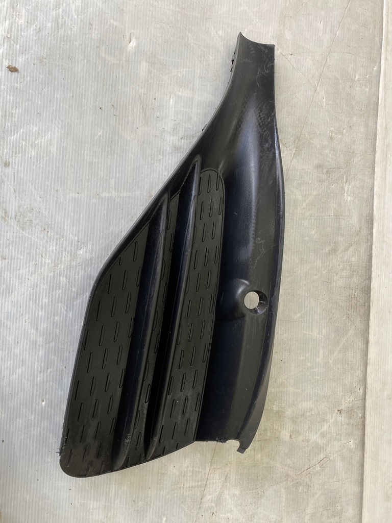 фото №1, Решётка бампера перед левая mercedes w206 amg org.